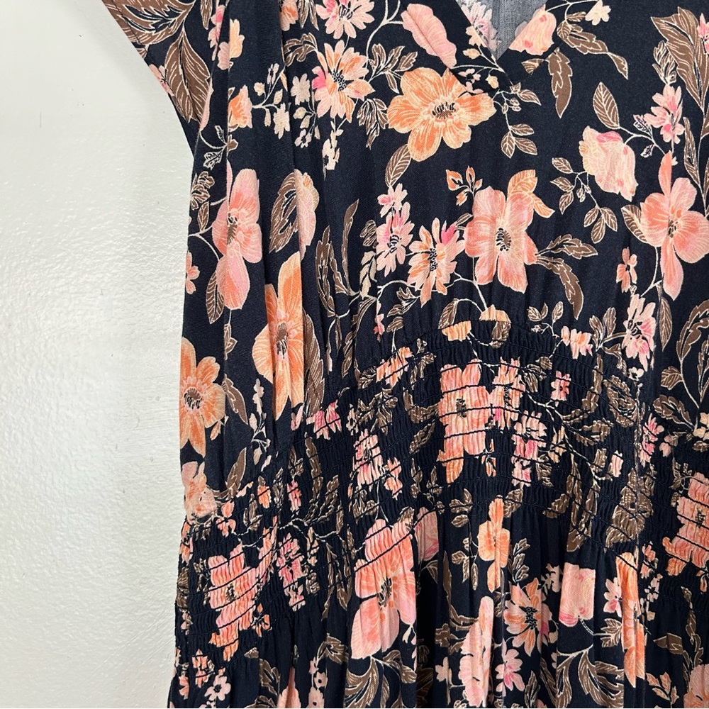 Old Navy Navy Floral Midi Dress with Blush Flowers - Picture 9 of 14